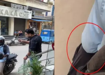 Woman Molested By Rapido Bike Taxi Driver In Bengaluru: In Bengaluru, Rapido bike taxi driver molested a woman sitting behind him, an unknown person helped, company also came to aid, Rapido bike taxi driver molested a woman sitting behind him In Bengaluru,, an unknown person came to her aid. The company also issued a statement.