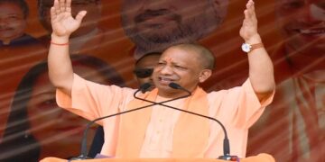 Yogi Adityanath Vows to End Jungle Raj in Bihar NDA Rally | Yogi Adityanath said – 'Five Pandavas' took a pledge, will not allow Jungle Raj to come to Bihar. News Track in Hindi