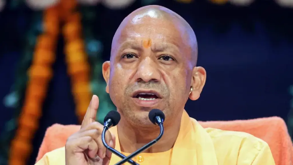 Yogi Adityanath's Strict Instructions Regarding Infiltrators: Infiltrators should be sent to temporary detention centres, Yogi Adityanath directed for swift and strict action against illegal immigrants.