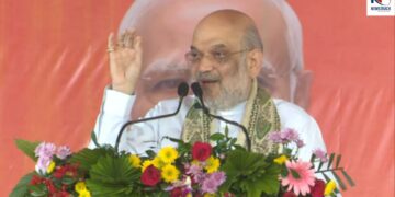 amit shah attack rjd congress in jamui rally bihar | Amit Shah lashed out at RJD, said in Jamui rally: Press the button so fast, electric shock reaches Italy. News Track in Hindi