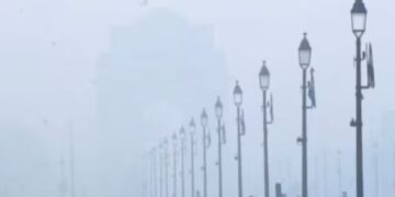 128 flights canceled at Delhi airport due to fog, eight diverted