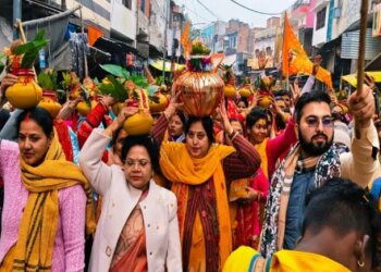 Barabanki: Grand Kalash Yatra and tableaus enthralled the mind, Shri Ramkatha and Mahayagya will start from tomorrow.