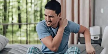Stiff muscles become the cause of pain due to cold air, know how to get relief with home remedies.