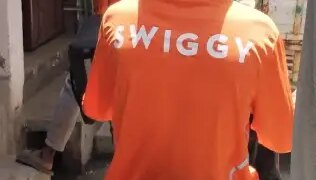 Swiggy and Zomato increase delivery incentives amid gig workers' strike