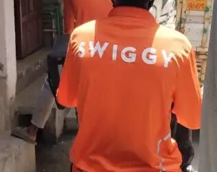 Swiggy and Zomato increase delivery incentives amid gig workers' strike