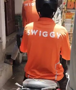 Swiggy and Zomato increase delivery incentives amid gig workers' strike