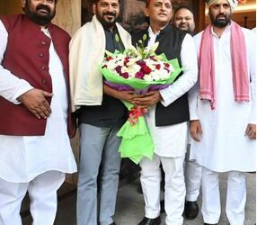A clear, realistic and progressive roadmap is necessary to solve the problems: Akhilesh Yadav