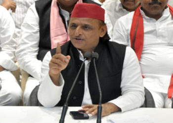 Akhilesh Yadav raised questions on SIR, said- how much survey was done in UP, release the data today itself