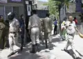 Another big threat for bomb blast in Delhi, police immediately reached the spot with squad.