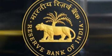 Banking crisis: RBI banned this bank and banned customers from withdrawing money, did you have an account in it?