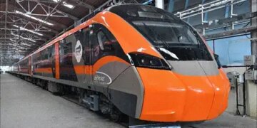 Big achievement of Indian Railways, testing of Vande Bharat sleeper train at speed of 180 km per hour successful.