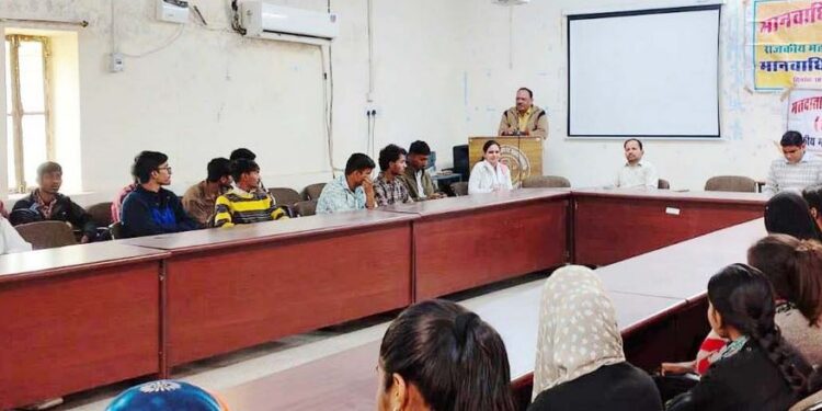 Big decision of Collector Kalpana Aggarwal: Water will be released for irrigation in the canals of Bisalpur Dam.