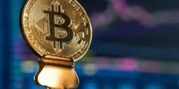 Bitcoin fell 30 percent from its record high in the year 2025, yet hopes remain in the crypto market