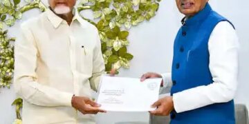कृषि मंत्री शिवराज चौहान से मिले सीएम चंद्रबाबू नायडू, आंध्र प्रदेश में केंद्रीय कृषि विश्वविद्यालय की मांग