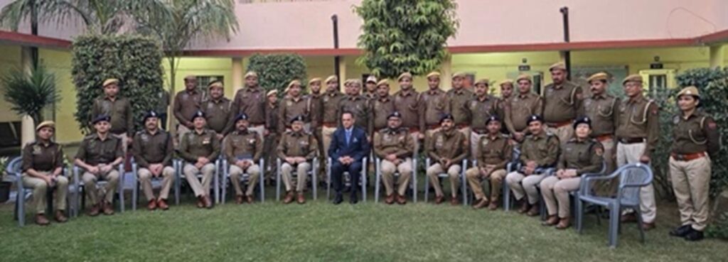 Chief Secretary Shri V. Srinivas praised the implementation of new criminal laws in Mansarovar police station.