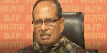 'Congress killed Bapu's ideals...', uproar in Parliament over Ji-Ram-Ji Bill, Shivraj Chauhan furious