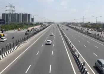 Date of 5th phase of Delhi-Meerut Expressway extended for the fourth time, Ganga Expressway will be connected as soon as it is completed.