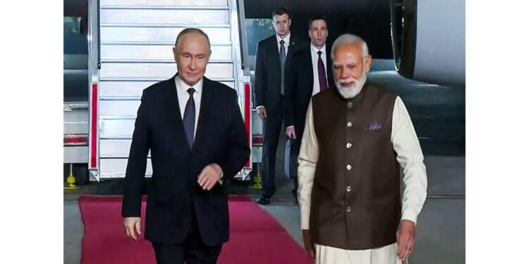 Defense projects likely to be discussed between India, Russia during Putin's visit