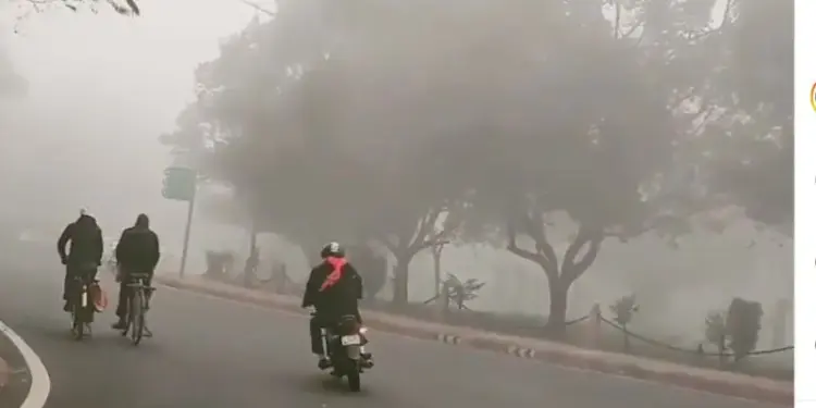 Delhi: Basant Lane of Paharganj closed till January 2, traffic diverted due to sewer work.