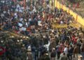 Delhi: VHP protest against the murder of Hindu youth in Bangladesh, clash with police