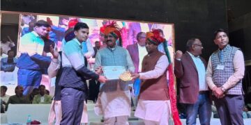 Deputy Chief Minister Dr. Premchand Bairwa participated in the Bairwa Day honor ceremony organized in Bhilwara.
