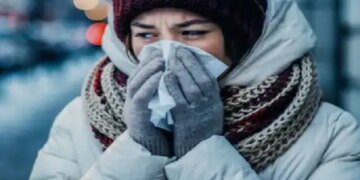 Due to weak blood circulation in winter, the body gives these signals, know the reason and simple solution.