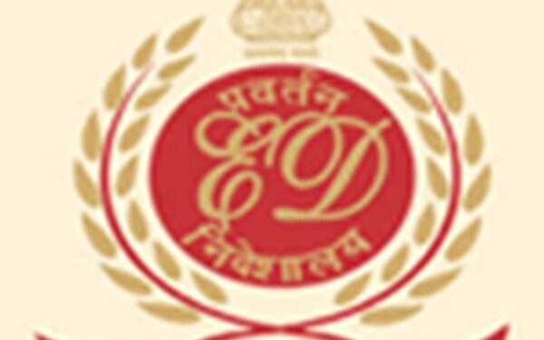 ED raids 15 locations of Jharkhand CA Naresh Kejriwal, 65 lakh cash and gold and silver worth 55 lakh recovered