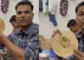 'Even animals should not eat such bread...' Indian man shows what kind of breads are available in Saudi Arabia, you will be shocked to see the video