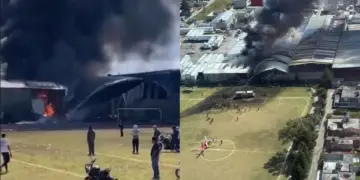 Flight fell on the building before landing. 7 people died. 130 people were sent to other places.