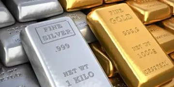Gold-Silver Price Update: Gold becomes expensive on Christmas, silver also increases, check today's latest rates here before buying.