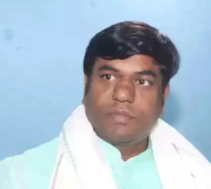 विपक्ष की आवाज को दबा रही है सरकार: मुकेश सहनी