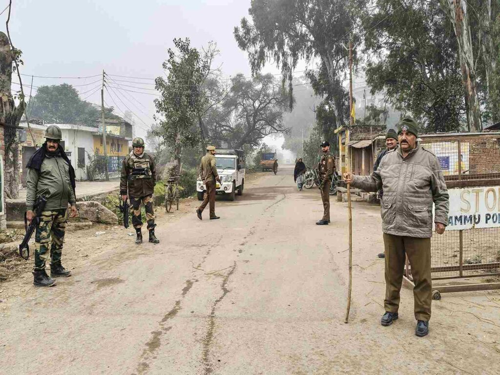 Hadi massacre: Bangladeshi media's claim turned out to be 'fake', BSF shows mirror