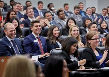 How to choose top college for MBA?, know the top 10 management colleges of the country