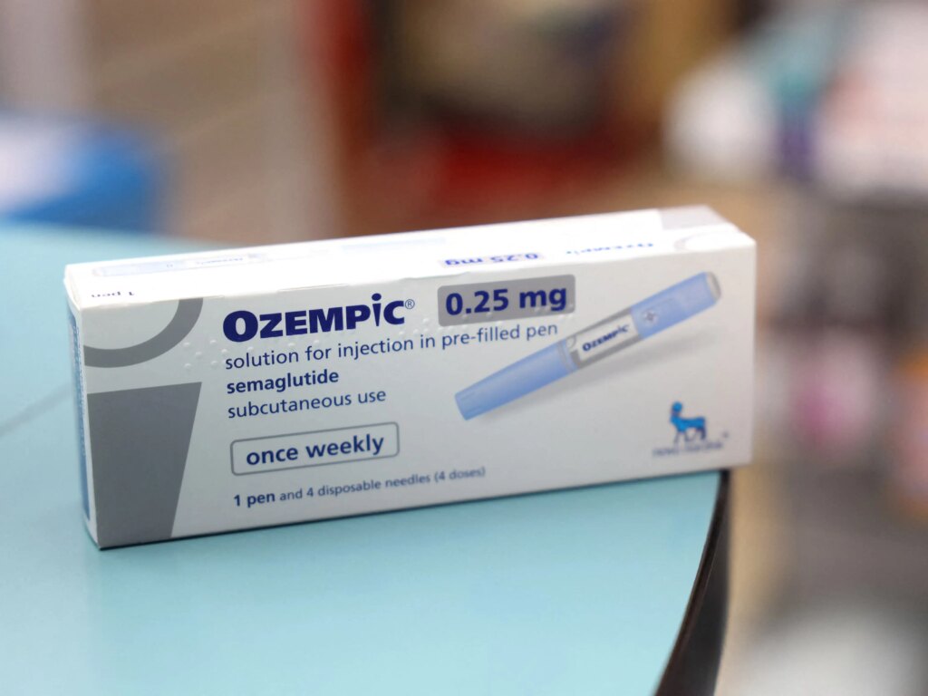 If you are taking Ozempic for weight loss then first know how the medicine works? Know for whom this medicine is dangerous