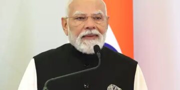 In the new feature of 'X' you will be able to see the most liked posts of the month, PM Modi also included in the top-10.