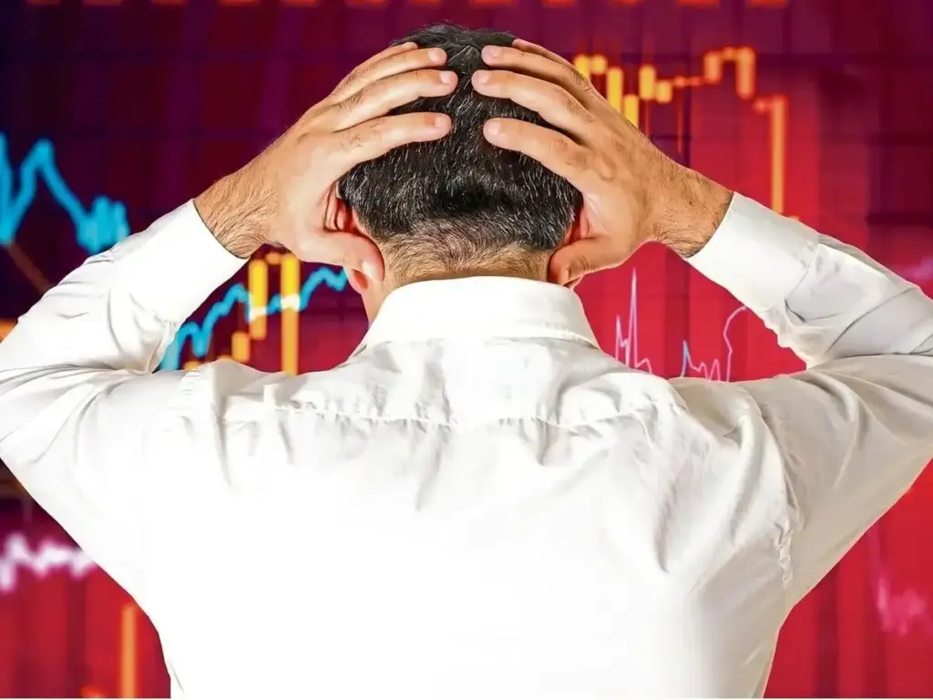 Incalculable loss to investors in 1 year! The shares of this company crashed by 70%, now even the owners started selling their stake.