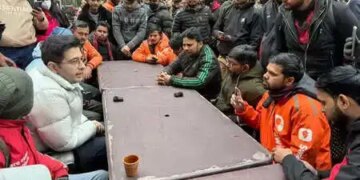 भारत का विकास असुरक्षा, शोषण और अनिश्चितता पर आधारित नहीं हो सकता : राघव चड्ढा