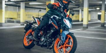 KTM Duke 160 (1)