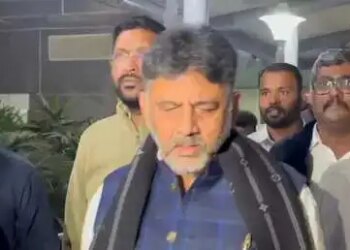 कर्नाटक के डिप्टी सीएम डीके शिवकुमार दिल्ली पहुंचे,