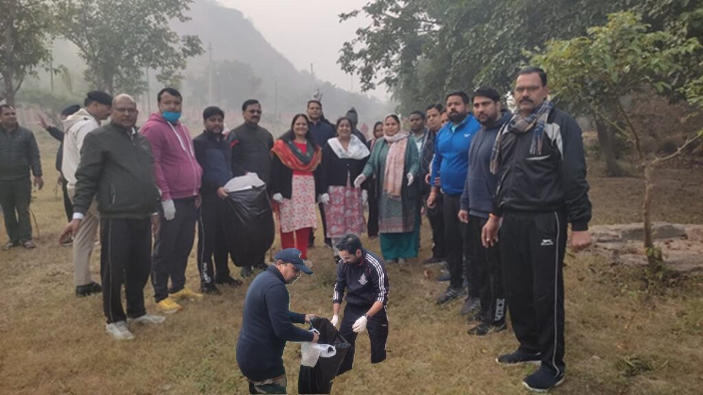 Keep public places clean and avoid use of single use plastic - Divisional Commissioner