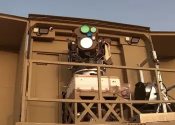 Missile-drones all missing! Israel's Iron Beam system preparations complete, everything within 10 km range will be destroyed