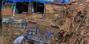 Nearly four lakh workers in Sri Lanka affected by Cyclone 'Ditwa': ILO report