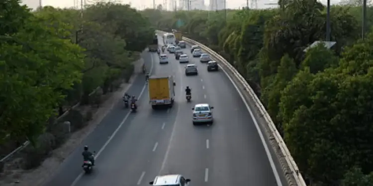 New rules implemented in Delhi NCR, challan will be issued for 3 months on these routes with speed above 50.
