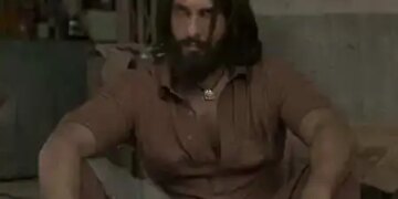 New song 'Easy-Easy' from Ranveer Singh's 'Dhurandhar' released, Diljit's voice casts a spell on fans