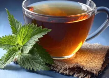 Not caffeine, this herbal tea will provide relief from tiredness of body and mind, it will also help in improving memory.