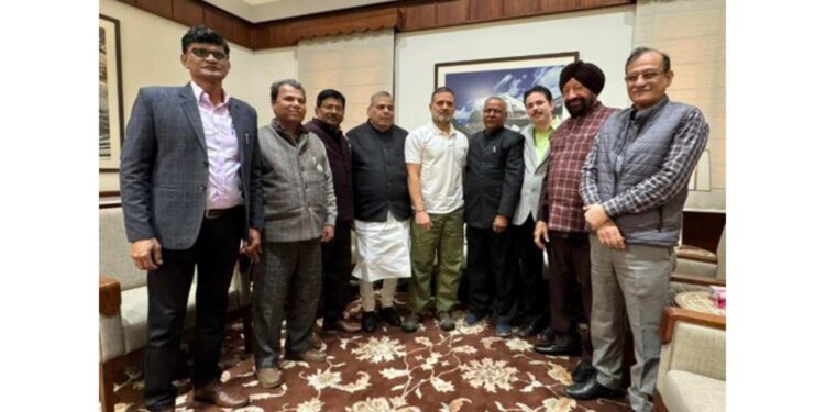 Opposition leader Rahul Gandhi met labor unions, raised concerns related to labor code