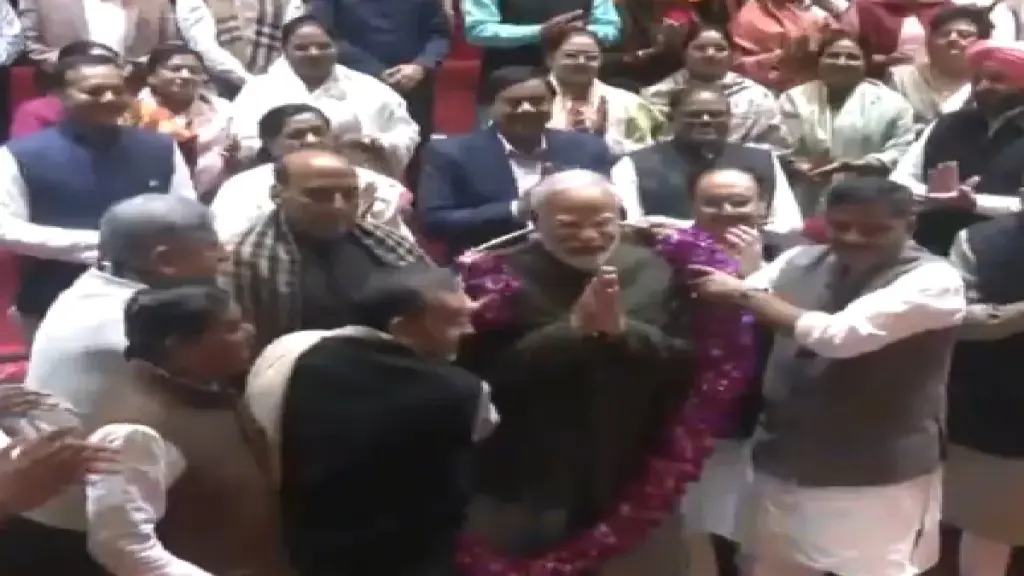 PM Modi Sets Target Of West Bengal: PM Modi sets target of winning West Bengal assembly elections, instructed NDA MPs to mobilize, PM Modi has asked NDA MPs to work together to win the West Bengal assembly elections 2026