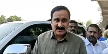 पीएमके नेता अंबुमणि का डीएमके पर हमला, बोले- फर्जी वोटिंग में पीएचडी कर चुकी है सत्तारूढ़ पार्टी