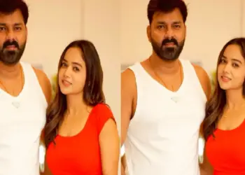 Pawan Singh With Manisha Rani: Manisha Rani was seen with Power Star Pawan Singh, the excitement of the fans reached the seventh heaven.