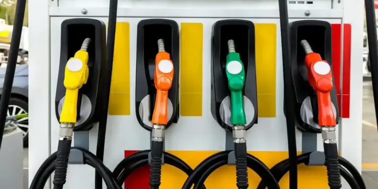 Petrol Diesel Today: What was the change in the prices of petrol and diesel on 27th December, know the latest rates of your city here.